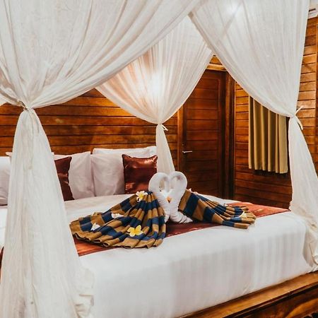 Taman Tirta Villa Lembongan Extérieur photo