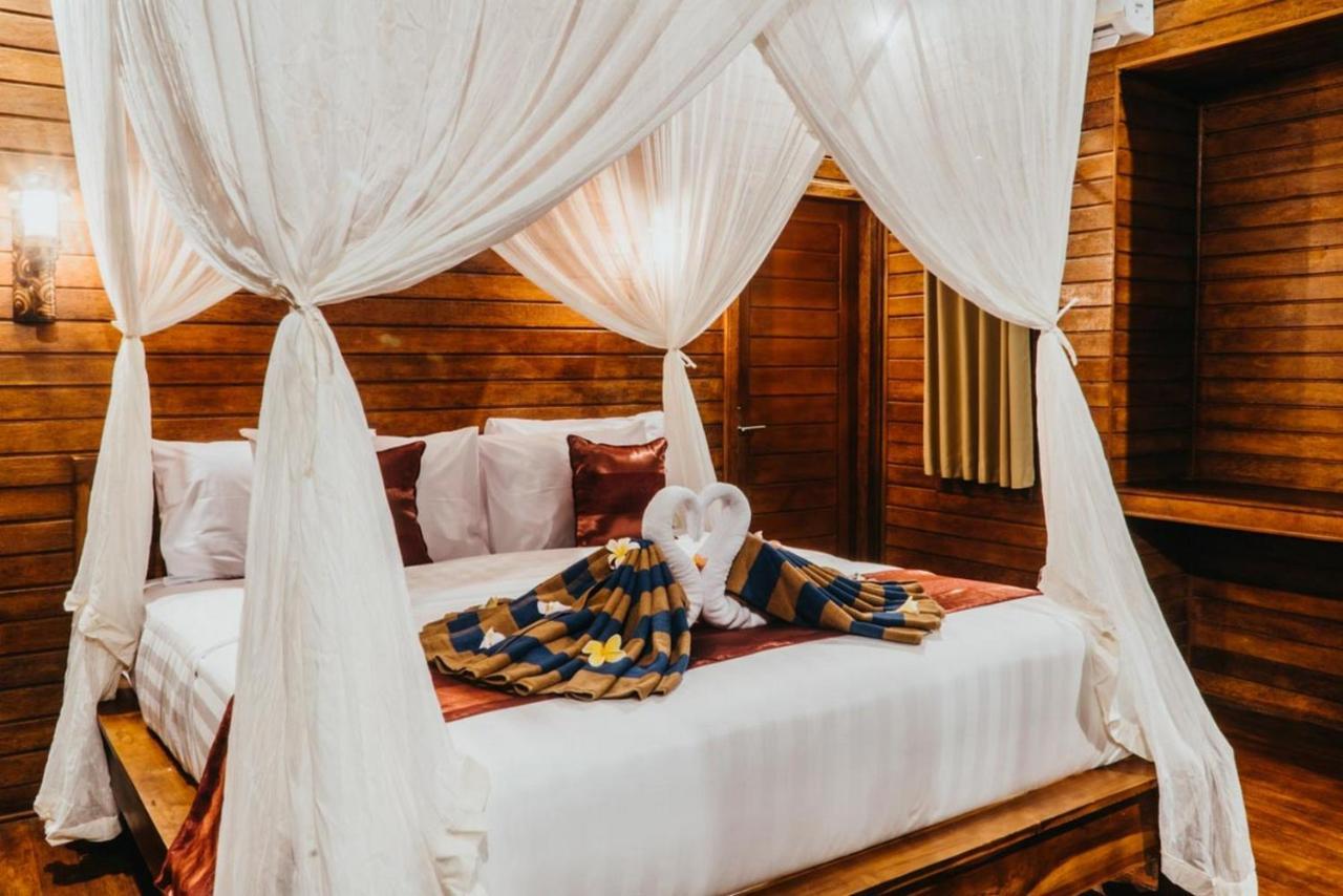 Taman Tirta Villa Lembongan Extérieur photo